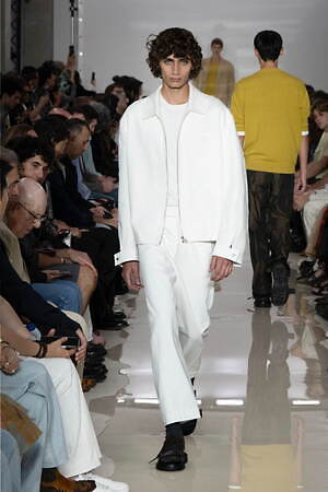 ニール バレット(Neil Barrett) 2025年春夏メンズコレクション  - 写真25