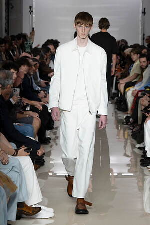 ニール バレット(Neil Barrett) 2025年春夏メンズコレクション  - 写真37