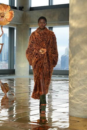 ウラ ジョンソン(Ulla Johnson) 2025-26年秋冬ウィメンズコレクション  - 写真25