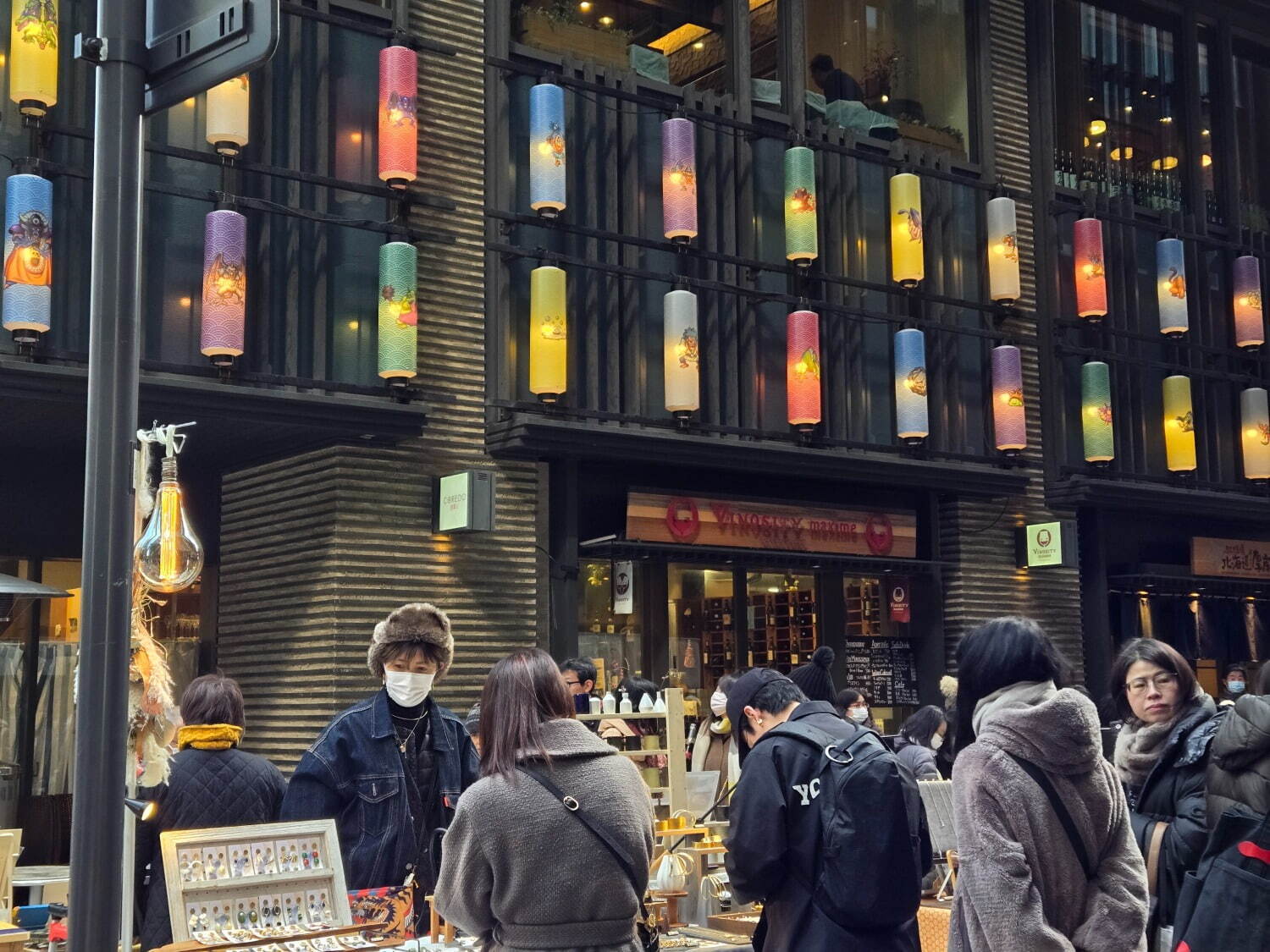 「第33回 オールドニューマーケット」東京・日本橋仲通りで、アクセサリーや暮らしの道具など約50店舗｜写真5