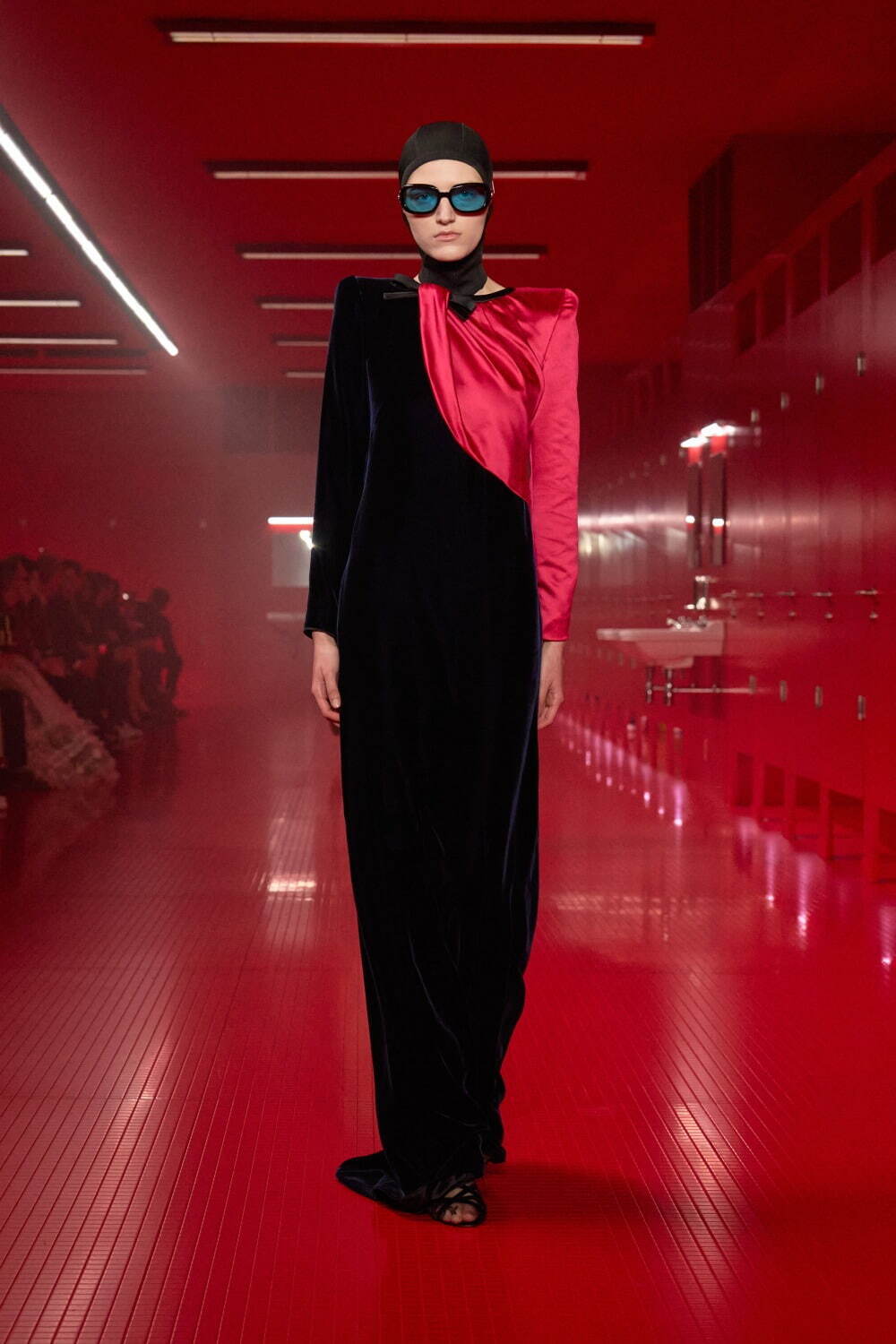 ヴァレンティノ(VALENTINO) 2025-26年秋冬ウィメンズ&メンズコレクション シルエット - 写真26
