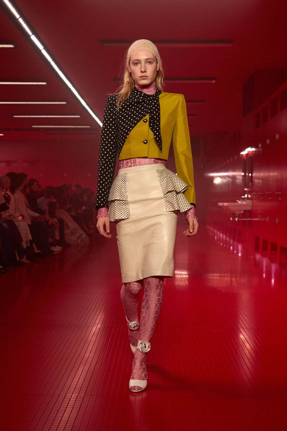 ヴァレンティノ(VALENTINO) 2025-26年秋冬ウィメンズ&メンズコレクション シルエット - 写真50