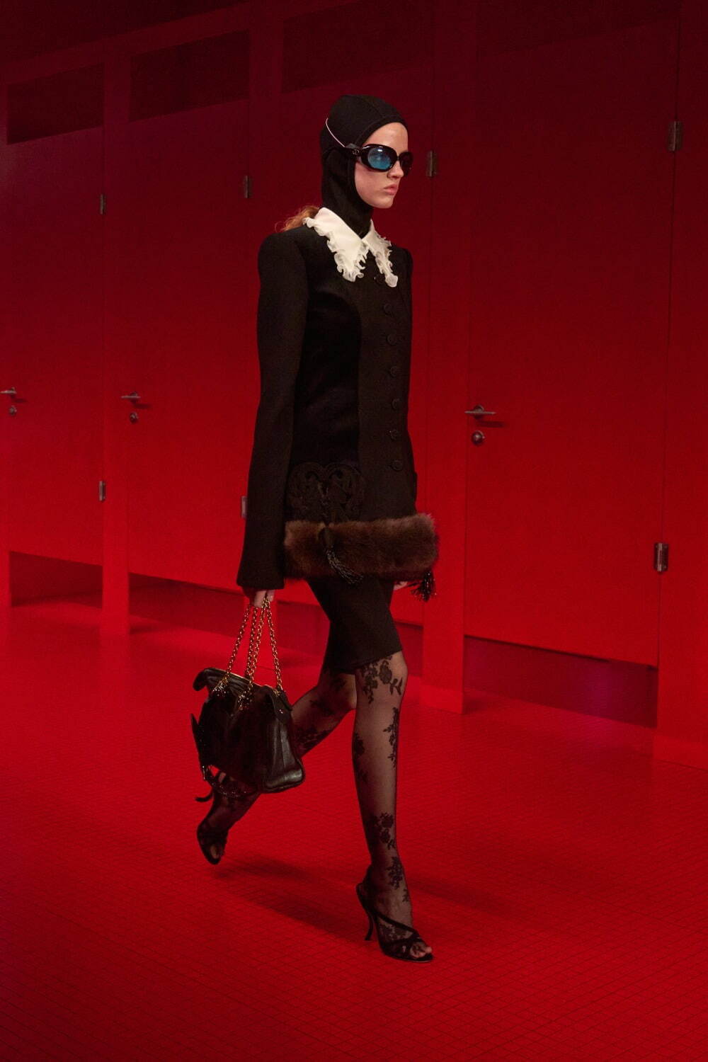 ヴァレンティノ(VALENTINO) 2025-26年秋冬ウィメンズ&メンズコレクション シルエット - 写真56