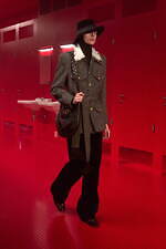 ヴァレンティノ 2025-26年秋冬コレクション - 真の“親密さ”とは何か？｜写真52