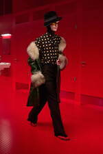 ヴァレンティノ 2025-26年秋冬コレクション - 真の“親密さ”とは何か？｜写真75