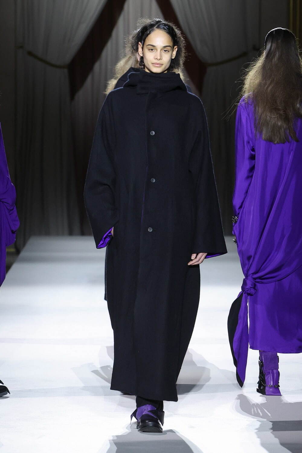 写真37/45|ヨウジヤマモト(Yohji Yamamoto) 2025-26年秋冬 写真37/45|ヨウジヤマモト(Yohji Yamamoto) 2025-26年秋冬
