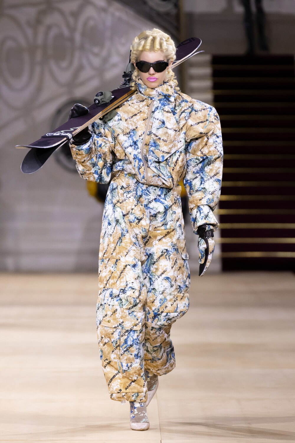 アンドレアス・クロンターラー フォー ヴィヴィアン・ウエストウッド(Andreas Kronthaler for Vivienne Westwood) 2025-26年秋冬ウィメンズ&メンズコレクション  - 写真20
