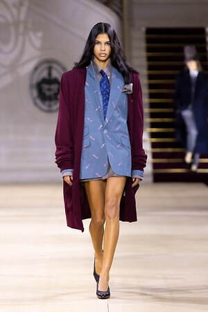 アンドレアス・クロンターラー フォー ヴィヴィアン・ウエストウッド(Andreas Kronthaler for Vivienne Westwood) 2025-26年秋冬ウィメンズ&メンズコレクション  - 写真7