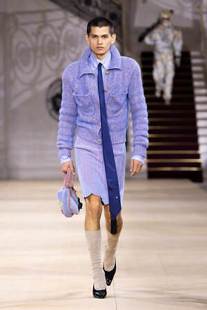 アンドレアス・クロンターラー フォー ヴィヴィアン・ウエストウッド(Andreas Kronthaler for Vivienne Westwood) 2025-26年秋冬ウィメンズ&メンズコレクション  - 写真18