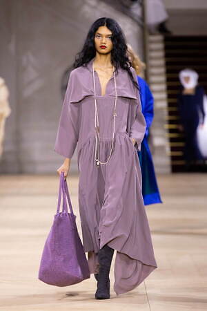 アンドレアス・クロンターラー フォー ヴィヴィアン・ウエストウッド(Andreas Kronthaler for Vivienne Westwood) 2025-26年秋冬ウィメンズ&メンズコレクション  - 写真29