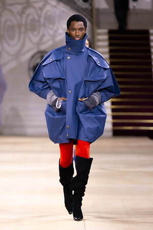 アンドレアス・クロンターラー フォー ヴィヴィアン・ウエストウッド(Andreas Kronthaler for Vivienne Westwood) 2025-26年秋冬ウィメンズ&メンズコレクション  - 写真45