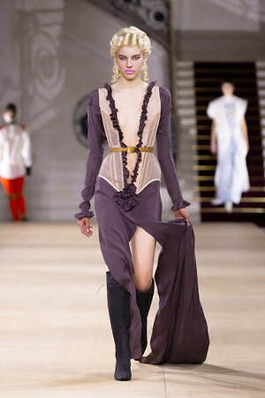 アンドレアス・クロンターラー フォー ヴィヴィアン・ウエストウッド(Andreas Kronthaler for Vivienne Westwood) 2025-26年秋冬ウィメンズ&メンズコレクション  - 写真54