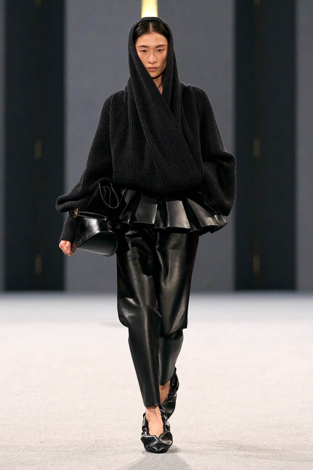バルマン(BALMAIN) コレクション - ファッションプレス