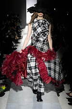 コム デ ギャルソン 2025年秋冬コレクション - 渦動する感覚｜写真9