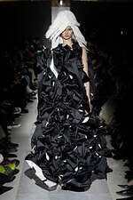 コム デ ギャルソン 2025年秋冬コレクション - 渦動する感覚｜写真20