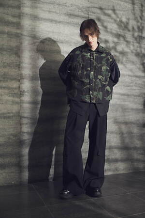 リヒト・ベシュトレーベン(Licht Bestreben) 2025-26年秋冬メンズコレクション  - 写真5