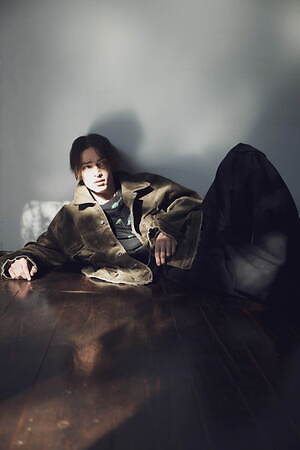 リヒト・ベシュトレーベン(Licht Bestreben) 2025-26年秋冬メンズコレクション  - 写真14