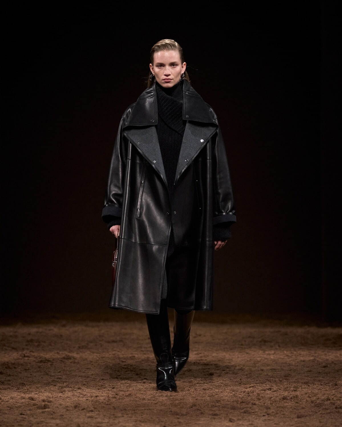 エルメス(HERMÈS) 2025-26年秋冬ウィメンズコレクション  - 写真12