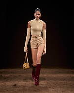 エルメス 25年秋冬ウィメンズコレクション - 端正にまとう、レザーとフェルトのあたたかな調和｜写真16