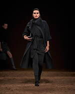 エルメス 25年秋冬ウィメンズコレクション - 端正にまとう、レザーとフェルトのあたたかな調和｜写真25