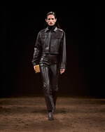 エルメス 25年秋冬ウィメンズコレクション - 端正にまとう、レザーとフェルトのあたたかな調和｜写真48