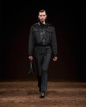 エルメス 25年秋冬ウィメンズコレクション - 端正にまとう、レザーとフェルトのあたたかな調和｜写真4