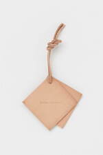 エンダースキーマとティンバーランドが初コラボ、“メダリオン入りキルト”のレザーデッキシューズ｜写真16