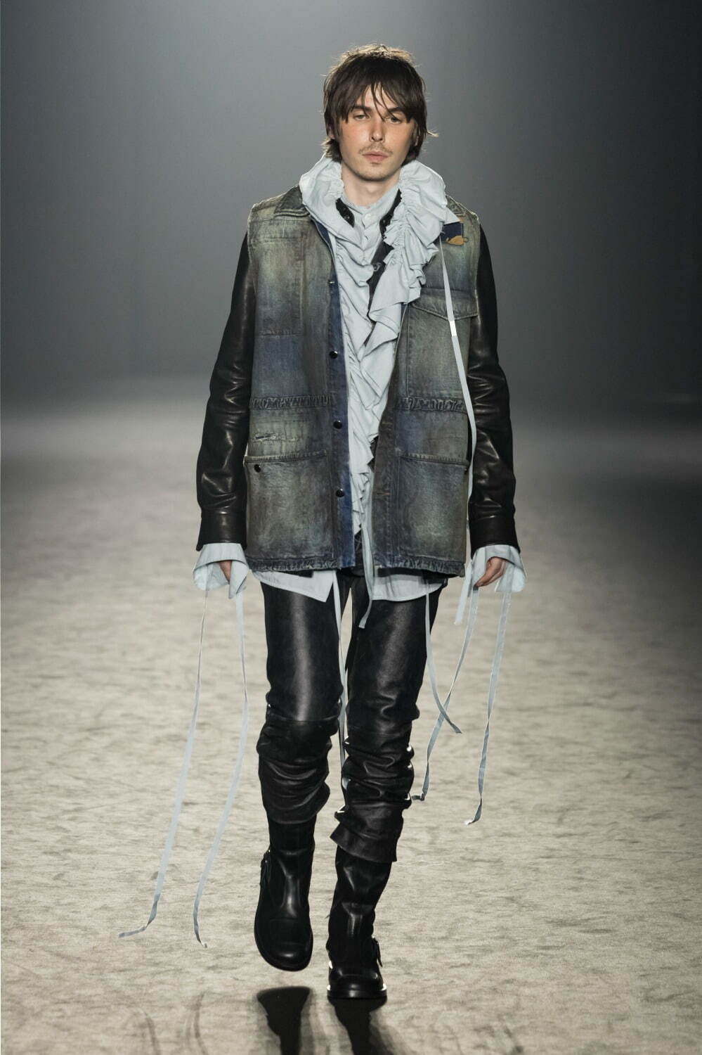アン ドゥムルメステール 2025-26年秋冬<span>コレクション</span> - 写真22