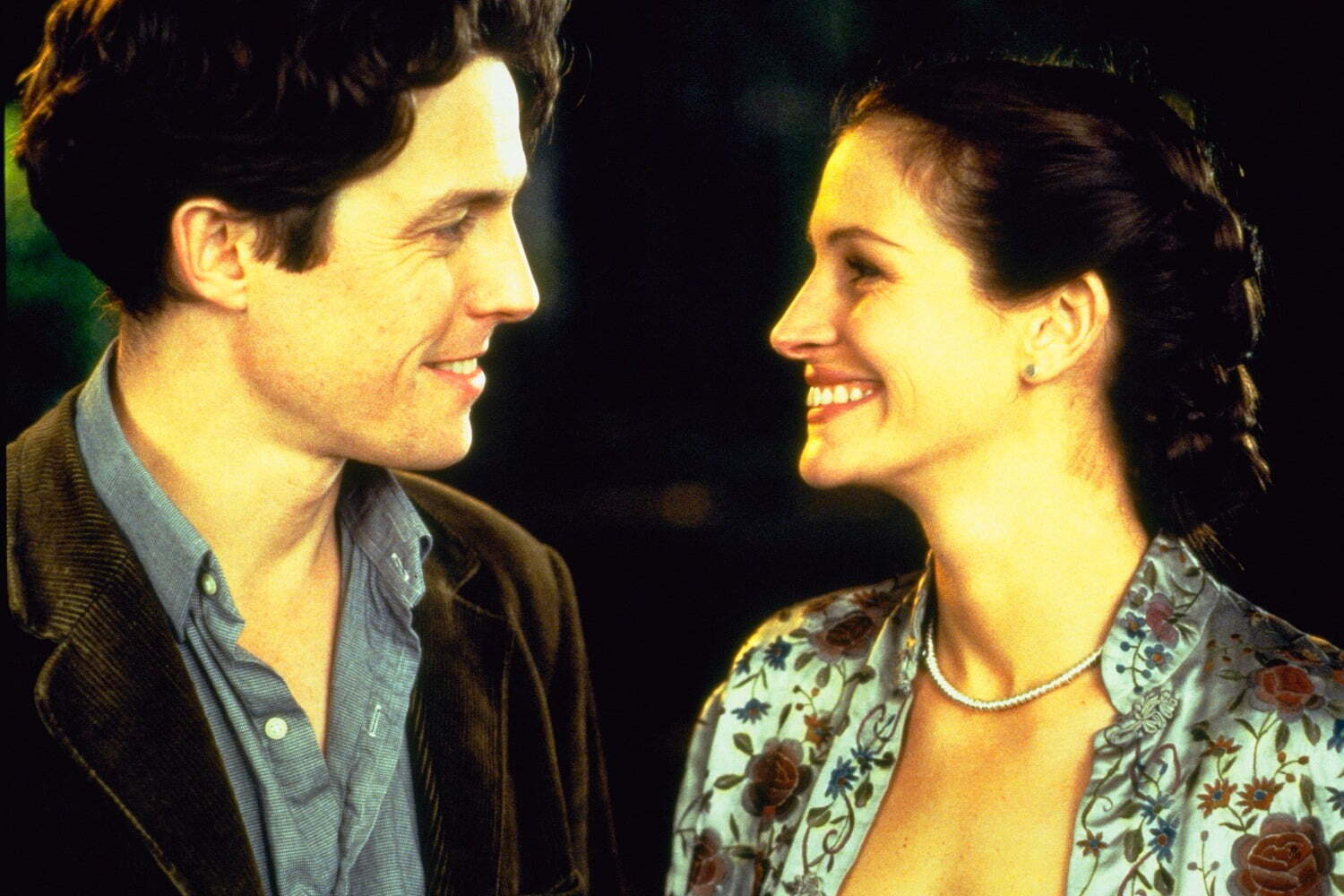 ロマンス[映画]｜映画『ノッティングヒルの恋人』全国再上映、ジュリア・ロバーツ＆ヒュー・グラントの王道ラブコメディ