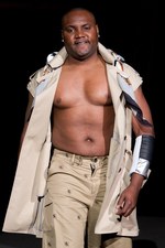 荒々しさ、男らしさを巧みに表現！yoshio kubo（ヨシオクボ）の2011年春夏コレクション｜写真42