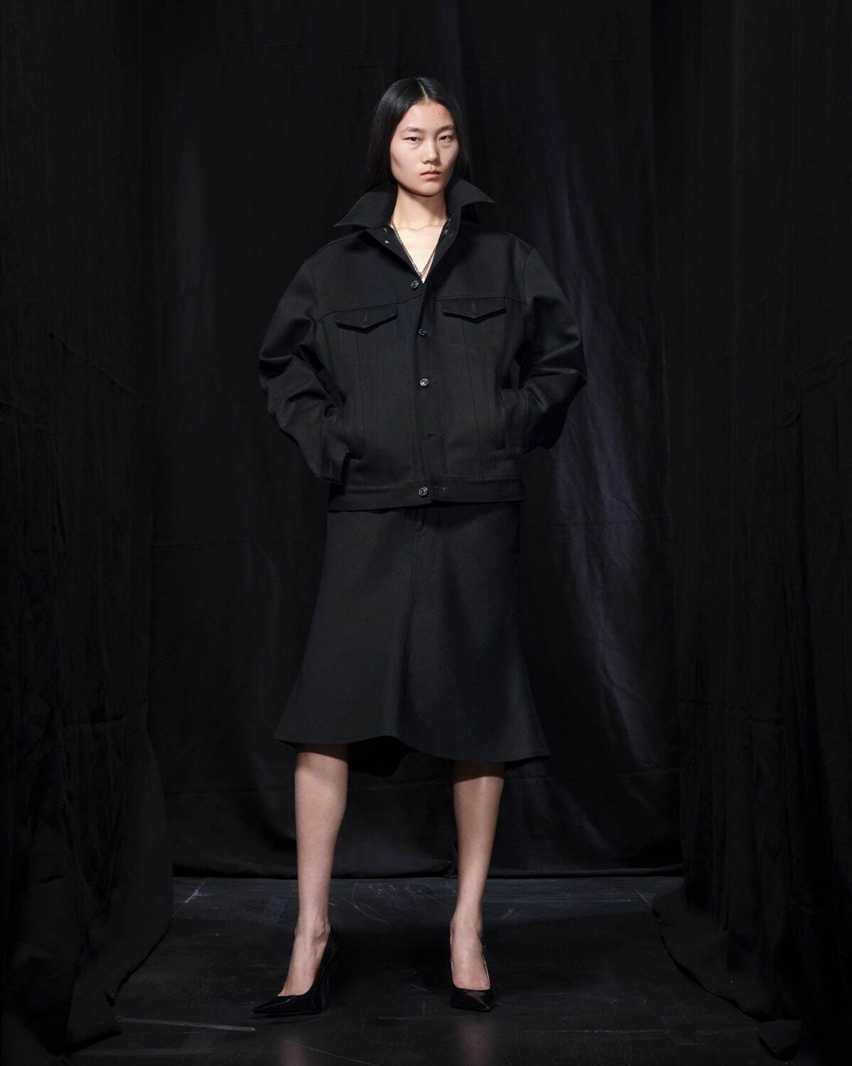 バレンシアガ(BALENCIAGA) 2025年冬ウィメンズ&メンズコレクション  - 写真10