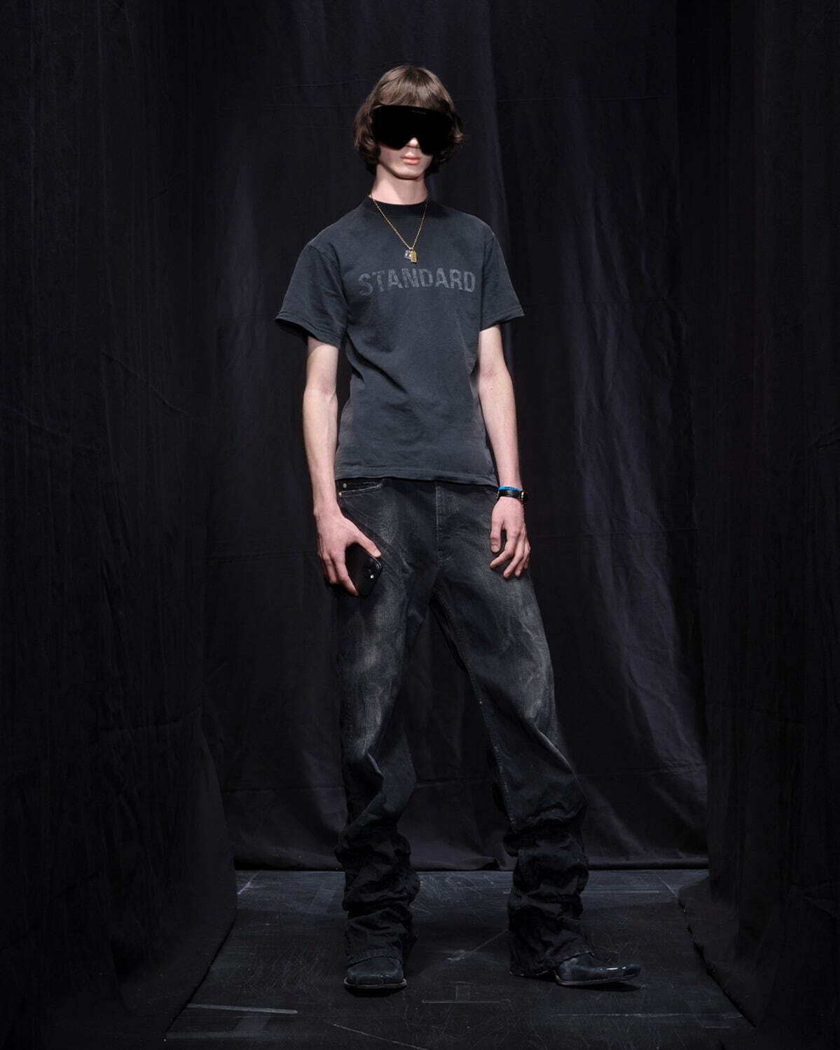 バレンシアガ(BALENCIAGA) 2025年冬ウィメンズ&メンズコレクション  - 写真23