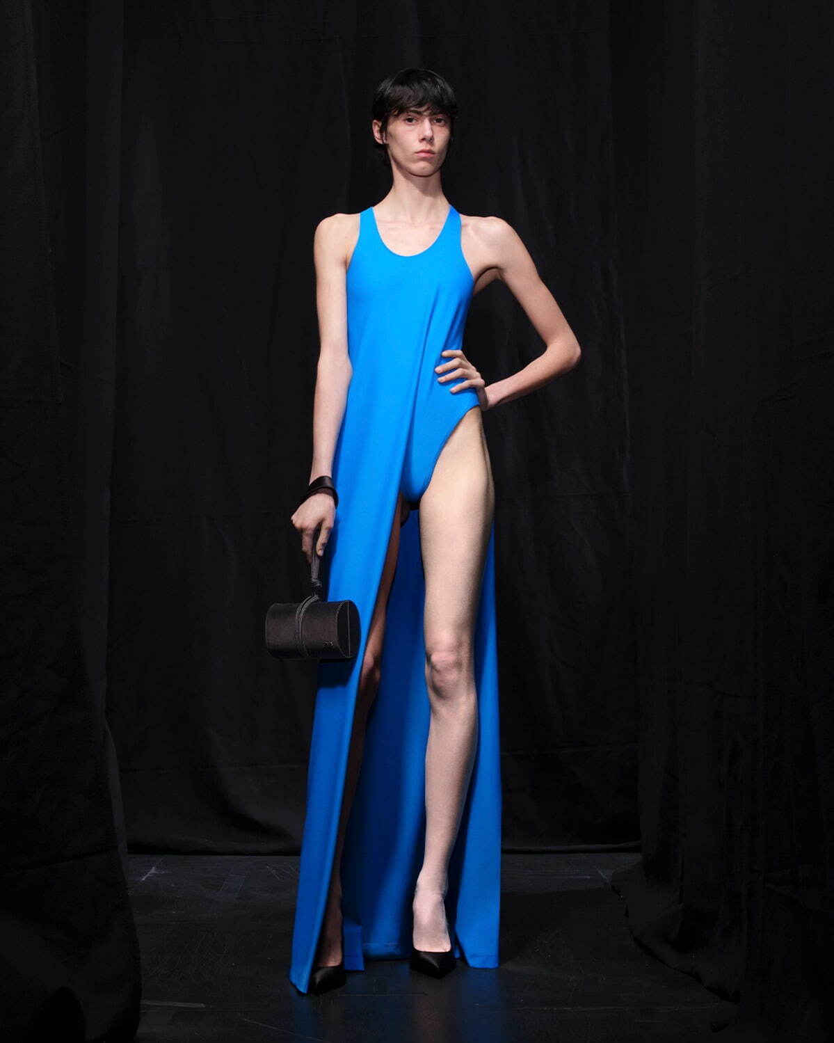 バレンシアガ(BALENCIAGA) 2025年冬ウィメンズ&メンズコレクション  - 写真71