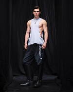 バレンシアガ 2025年冬コレクション - ドレスコードの再考と挑戦｜写真33