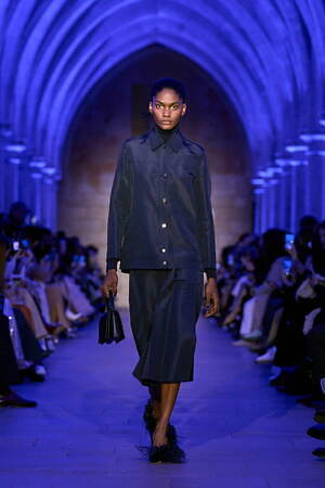 アクリス(Akris) 2025年春夏ウィメンズコレクション  - 写真4