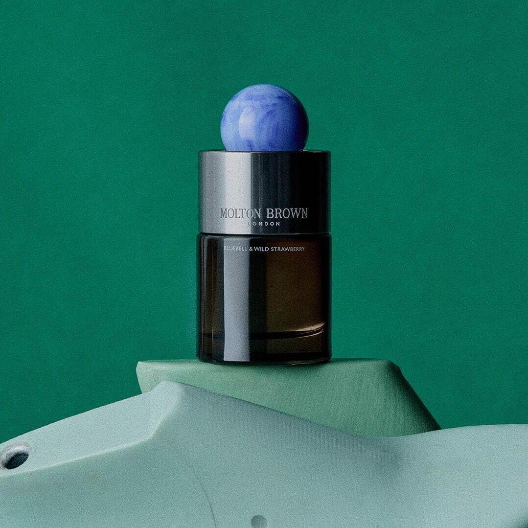 モルトンブラウン(MOLTON BROWN) 青い花畑のある森｜写真4