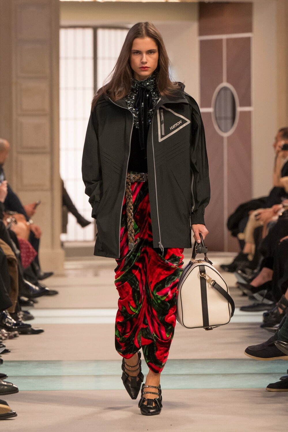 ルイ・ヴィトン(LOUIS VUITTON) 2025-26年秋冬ウィメンズコレクション  - 写真4