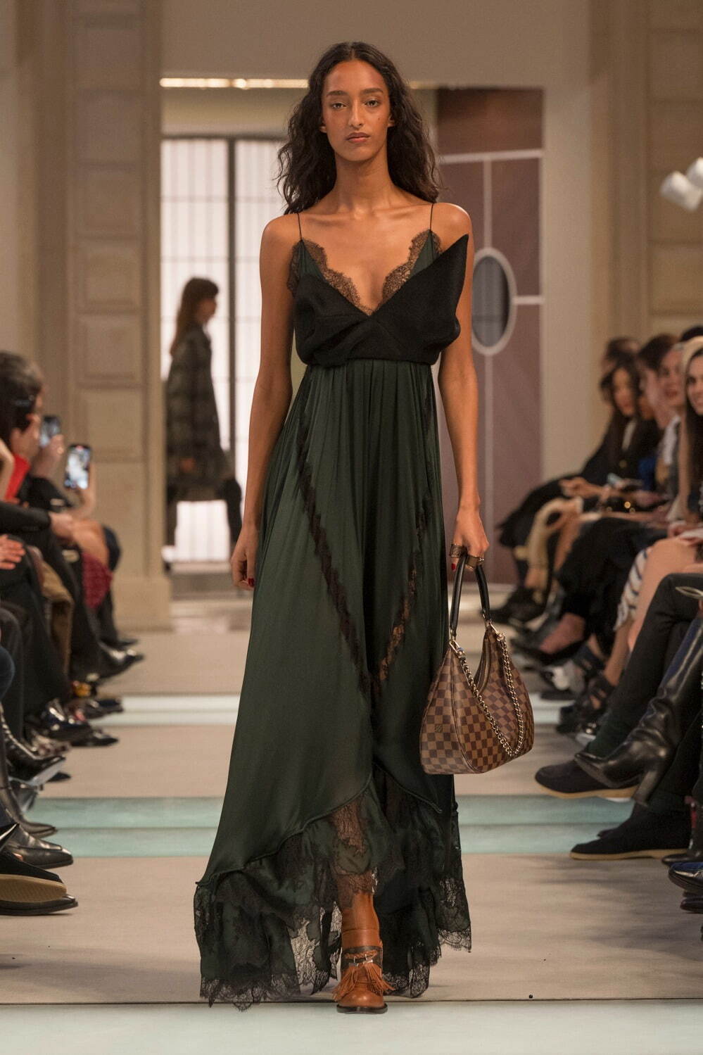 ルイ・ヴィトン(LOUIS VUITTON) 2025-26年秋冬ウィメンズコレクション  - 写真49