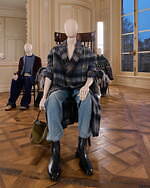 ロエベ 2025-26年秋冬コレクション、アートとクラフトの遊び心でアイデアを形に｜写真8