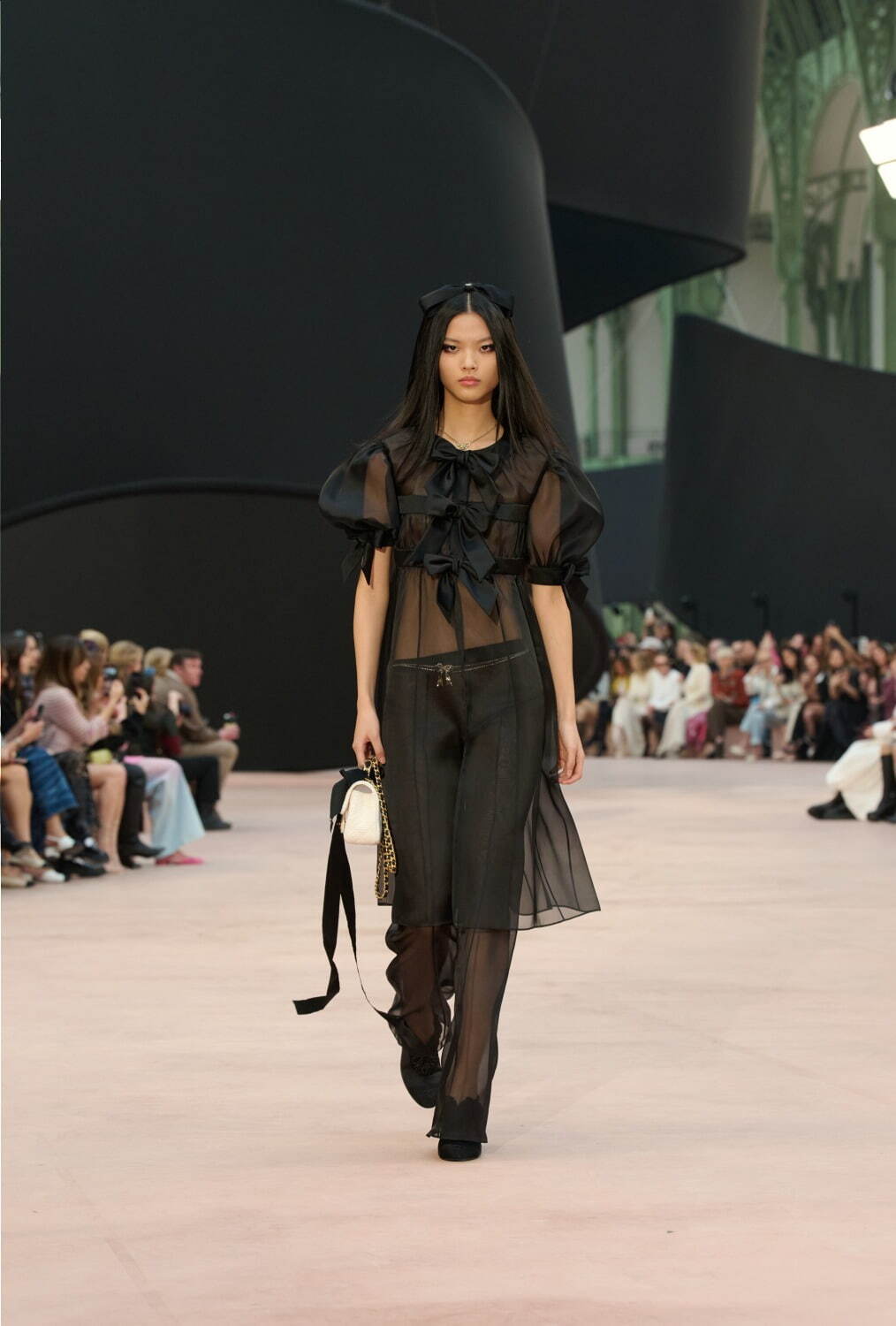 シャネル(CHANEL) 2025-26年秋冬ウィメンズコレクション  - 写真33