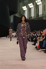 シャネル 2025年秋冬コレクション - 相反するものが軽やかに戯れる“想像力の世界”｜写真18