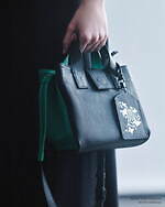 ディスコード ヨウジヤマモト(discord Yohji Yamamoto) ウィキッド ふたりの魔女｜写真5