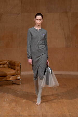 ジュリー ケーゲル(Julie Kegels) 2025-26年秋冬ウィメンズコレクション  - 写真7