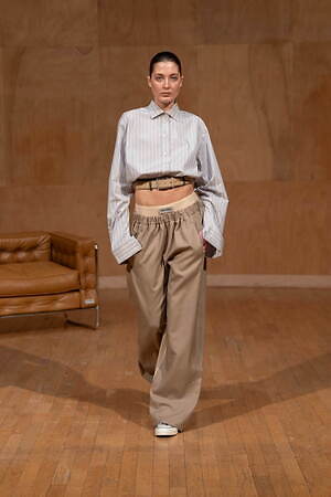 ジュリー ケーゲル(Julie Kegels) 2025-26年秋冬ウィメンズコレクション  - 写真13