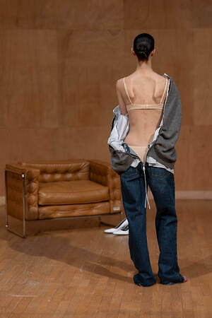 ジュリー ケーゲル(Julie Kegels) 2025-26年秋冬ウィメンズコレクション  - 写真35