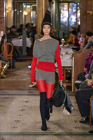 キコ・コスタディノフ(KIKO KOSTADINOV) 2025-26年秋冬ウィメンズコレクション  - 写真6