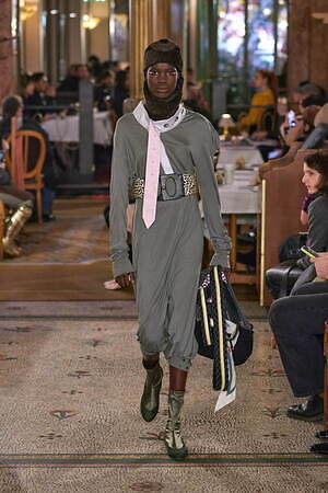 キコ・コスタディノフ(KIKO KOSTADINOV) 2025-26年秋冬ウィメンズコレクション  - 写真26