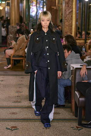 キコ・コスタディノフ(KIKO KOSTADINOV) 2025-26年秋冬ウィメンズコレクション  - 写真36