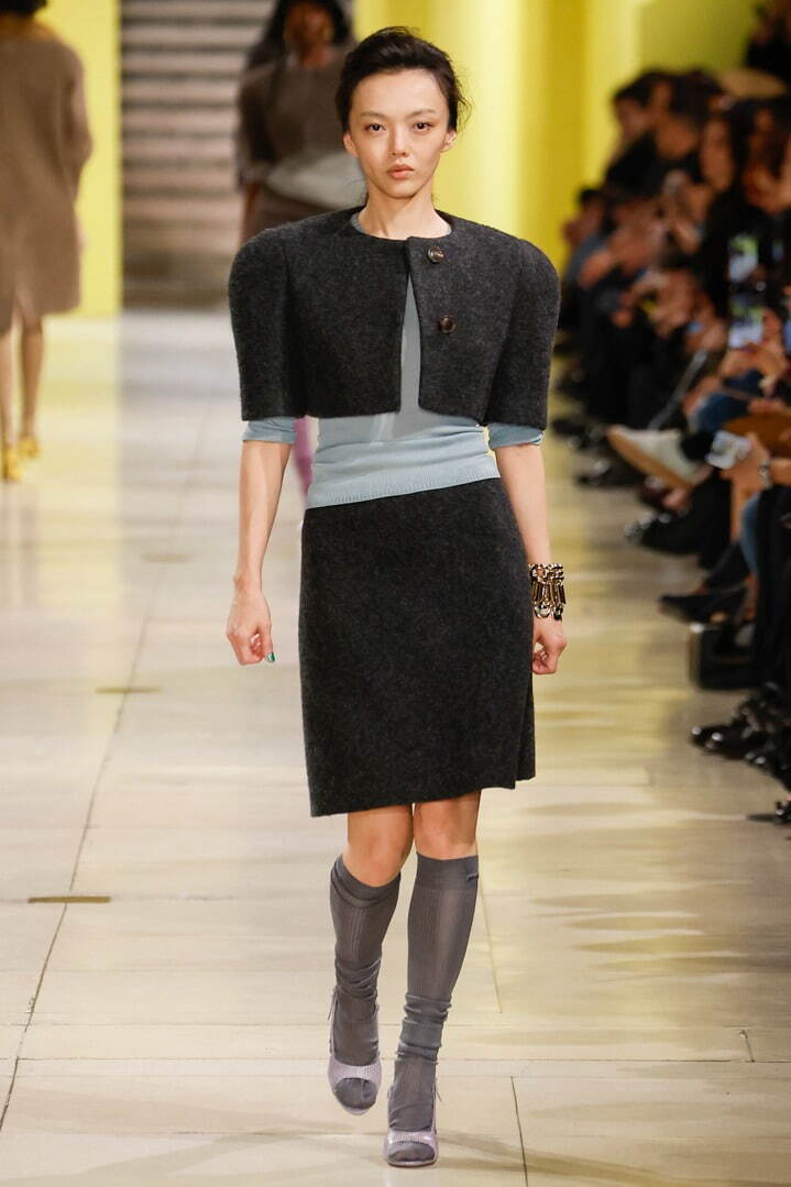 ミュウミュウ(MIU MIU) 2025-26年秋冬ウィメンズコレクション  - 写真52