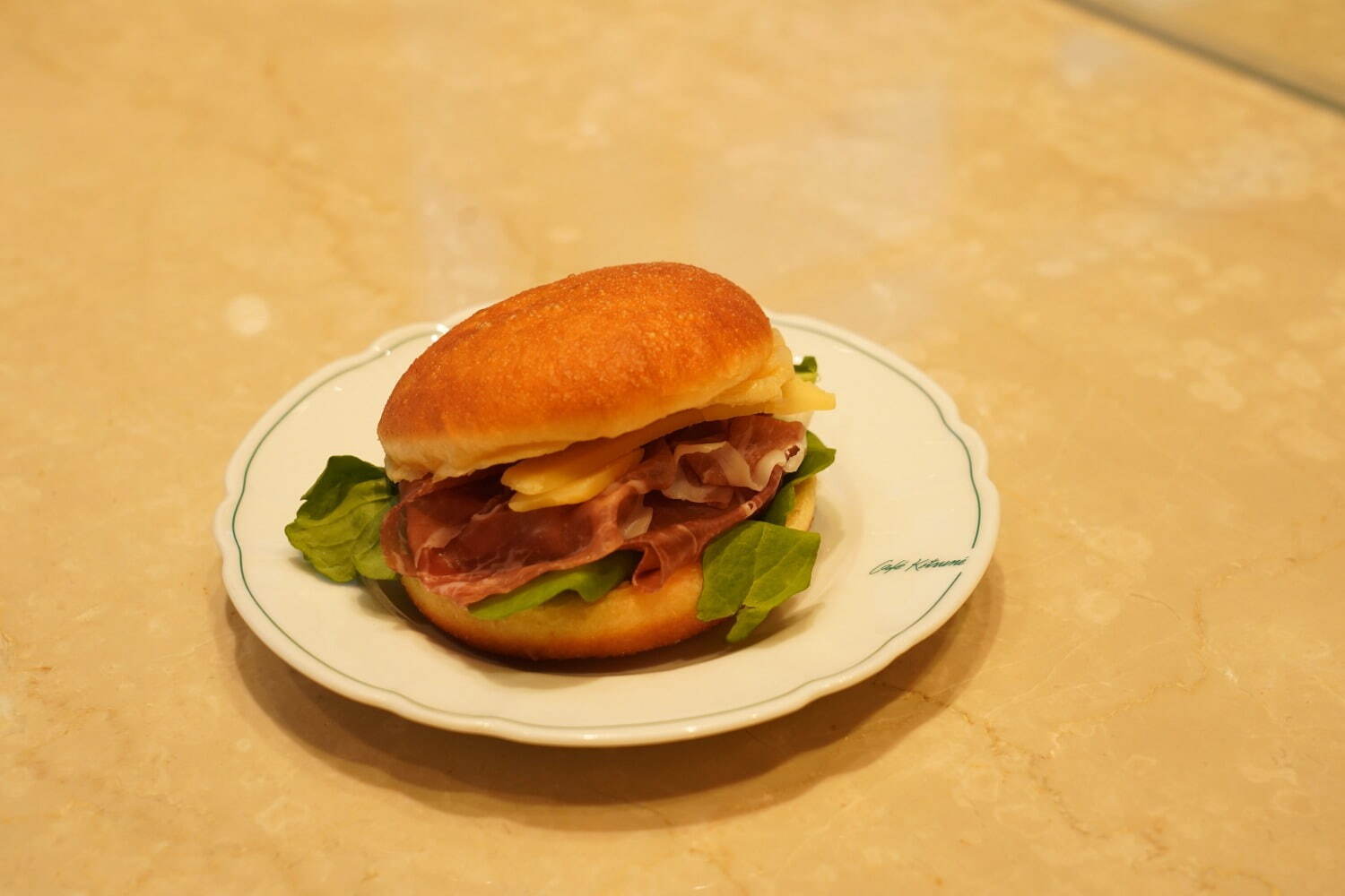 メゾン キツネ(Maison Kitsuné) カフェ キツネ｜写真10